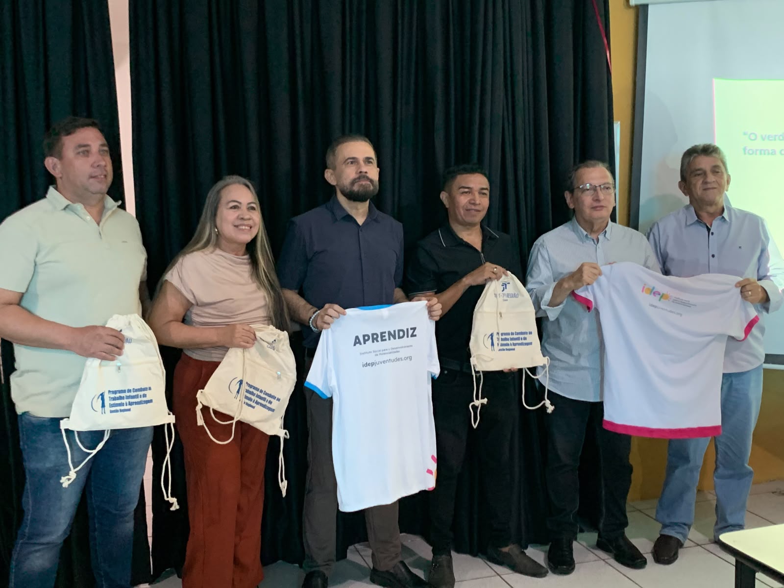 Palestra de combate ao trabalho infantil em Maracanaú